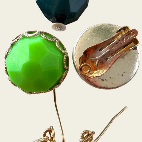 Elegant Vintage Green Gemstone Jewelry Set - Picture 5 of 6